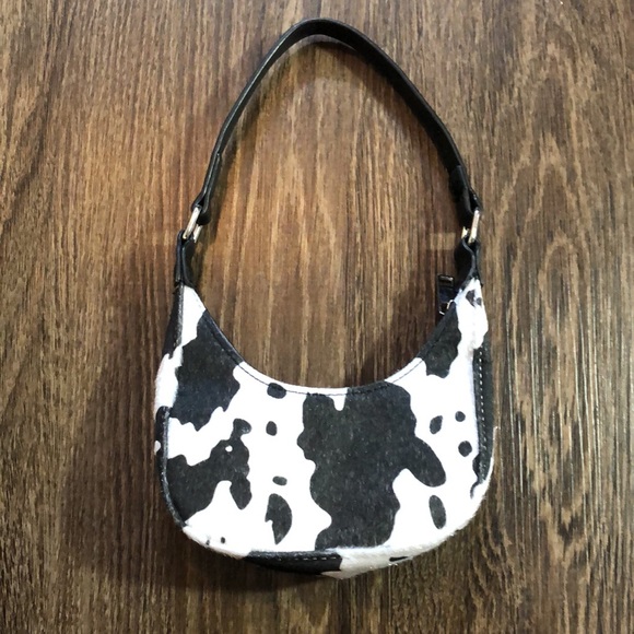 🖤HOST PICK🖤Y2K Cow Print Mini Bag - Picture 4 of 16